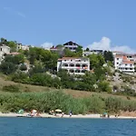 Smokvica Ii *