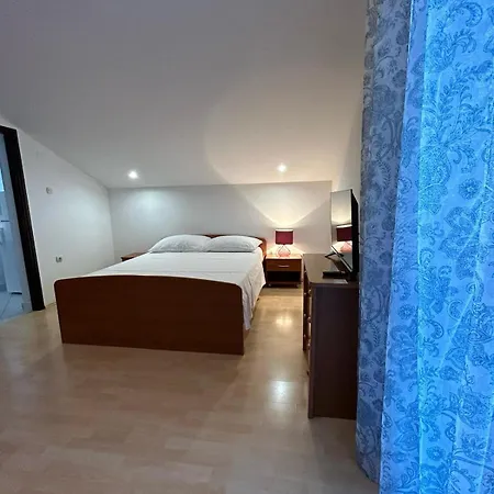 Apartman Smokvica Ii *