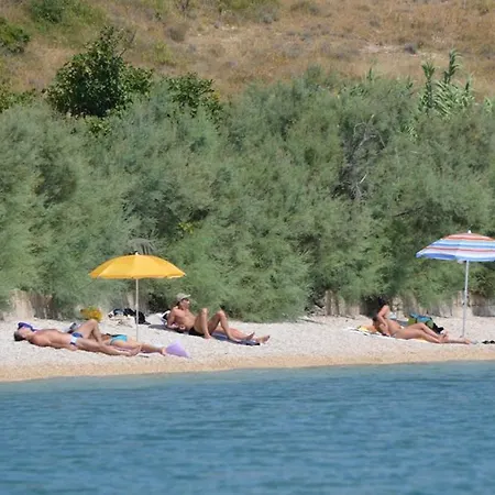 Smokvica Ii Daire Povljana